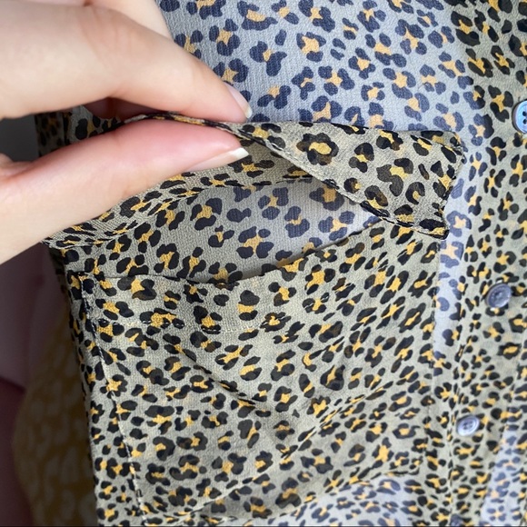 Equipment Sheer Cheetah Sleeveless … - Picture 4 of 11